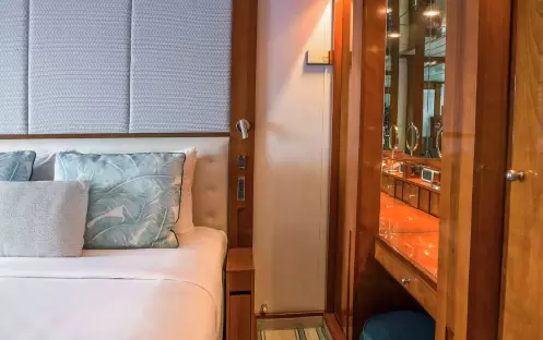 Paul Gauguin Cruises, Window Stateroom 1